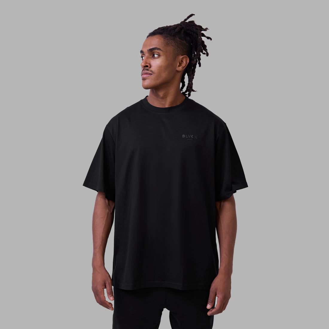 Shades of Blvck en modelo